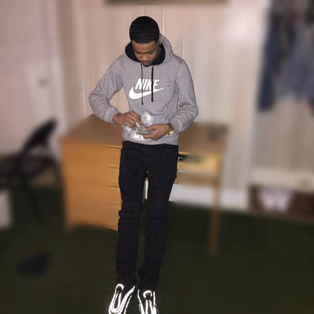 Meet your Posher, Wendell